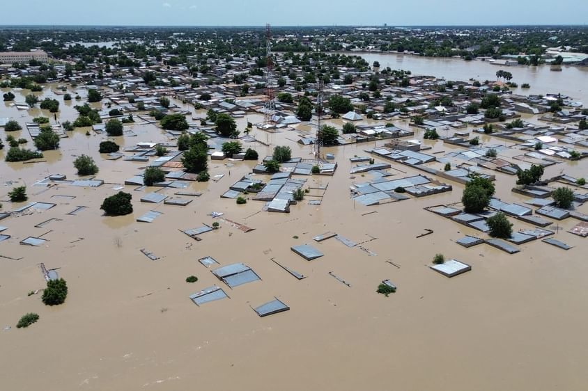 الامارات | ارتفاع حصيلة ضحايا الفيضانات في نيجيريا إلى 200 قتيل