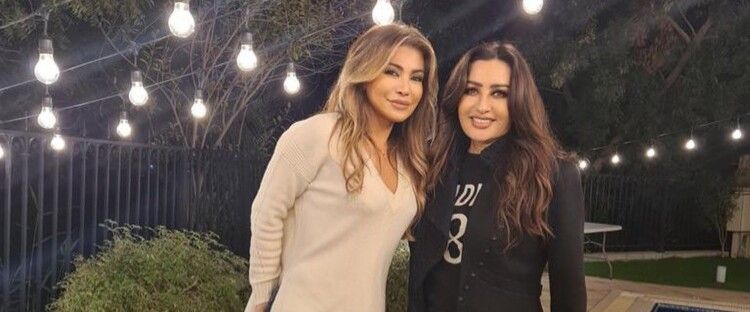 رسائل حب متبادلة بين نوال الزغبي ولطيفة التونسية