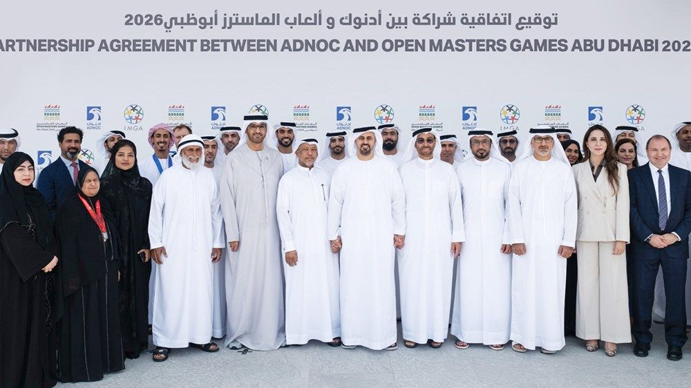 ذياب بن محمد بن زايد يشهد توقيع اتفاقية بين ألعاب الماسترز أبوظبي 2026 و«أدنوك»