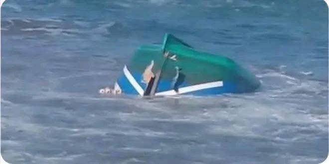 إنقاذ 4 صيادين يمنيين بعد فقدانهم في رحلة صيد قبالة سواحل عدن