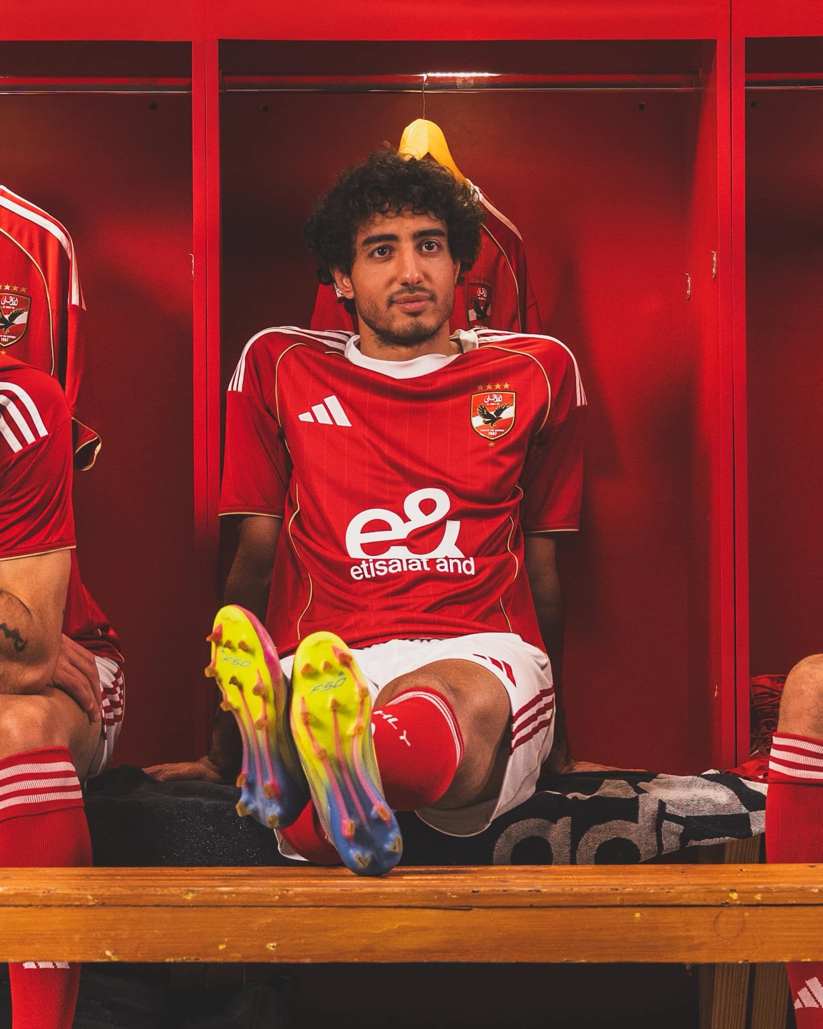 الأهلي يزيح الستار عن قميص كأس العالم للأندية والموسم الجديد.. صور