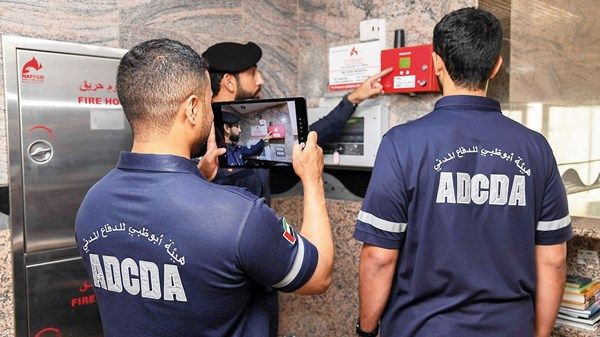 «أبوظبي للدفاع المدني» لـ «الاتحاد»: «حصنتك» نقلة نوعية لتعزيز جاهزية المجتمع وتمكين التدخل السريع