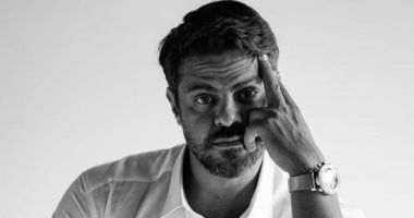 طارق صبري.. مشوار فني متنوع وتعاونات مع كبار النجوم أبرزهم عادل إمام