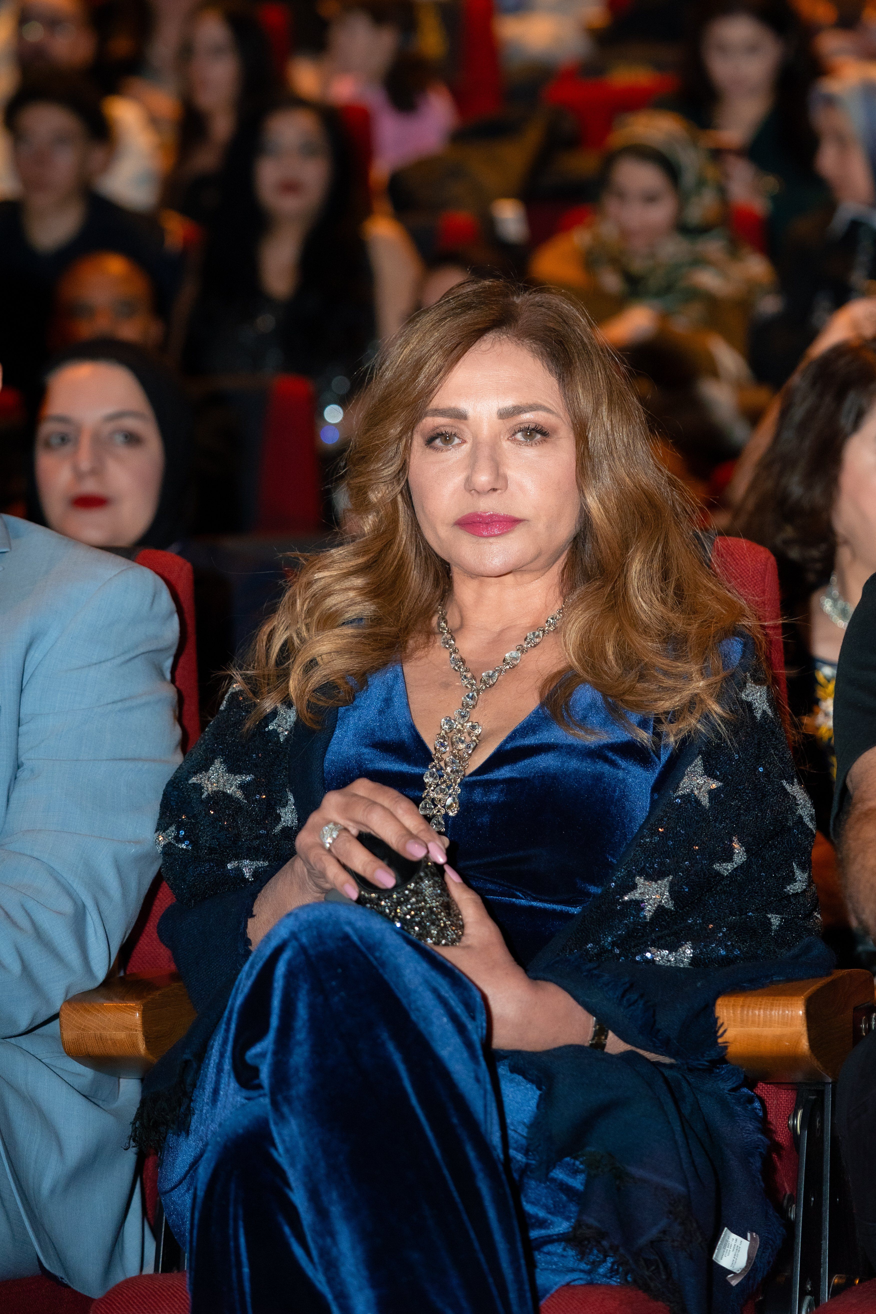 تكريم ليلى علوى بختام مهرجان روتردام للفيلم العربى فى هولندا.. صور