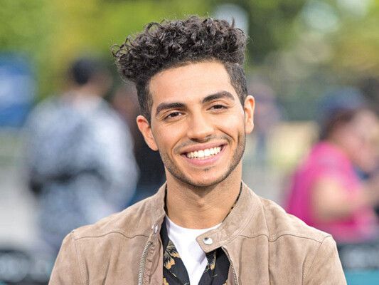 طرح برومو الفيلم المصري العالمي "في عز الضهر" لمينا مسعود