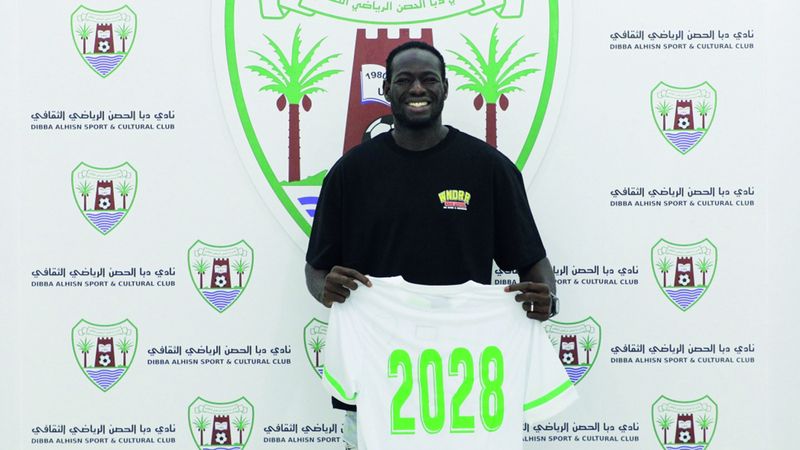 الامارات | دبا الحصن يضم جويلهرم.. ويمدد عقد ندور