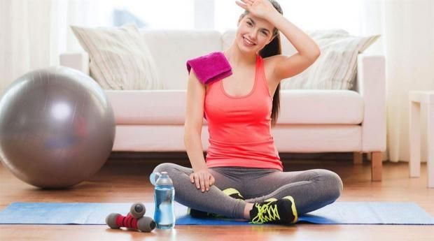 من الصفر إلى فورمة الصيف.. كيف تحافظ على صحتك ولياقتك رغم مشاغلك اليومية؟