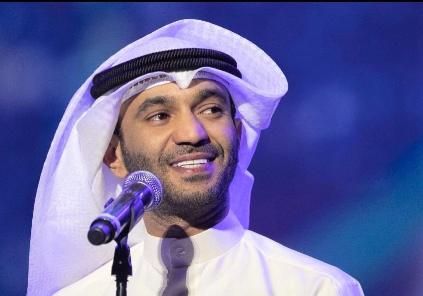 مطرف المطرف يجدد عقده مع روتانا ويَعِد جمهوره بألبوم جديد