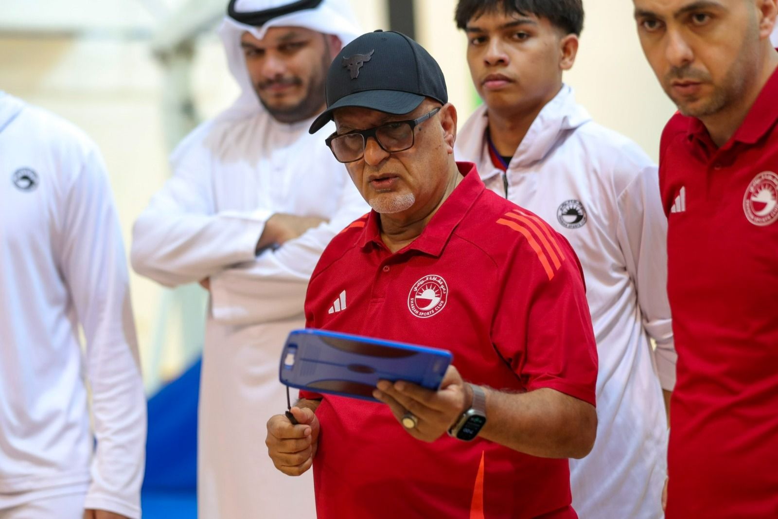 الامارات | عبد الحميد إبراهيم باقٍ مع «سلة الشارقة» لموسم جديد