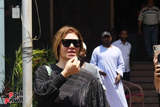 نقل جثمان الراحلة سميحة أيوب استعداد لأداء صلاة الجنازة بعد قليل.. صور