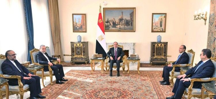 الرئاسة المصرية: السيسي وعرقجي أكدا على أهمية استمرار المسار الحالي لإستكشاف آفاق التطوير المشترك للعلاقات بين الدولتين