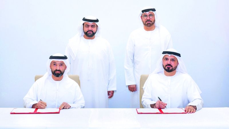 الامارات | شراكة بين حكومة الإمارات وحكومة الفجيرة لتبني «تصفير البيروقراطية» ونظام النجوم العالمي
