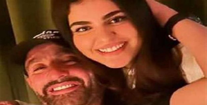 فرحة عمره.. أحمد السقا يوجه رسالة مؤثرة لابنته في يوم تخرجها