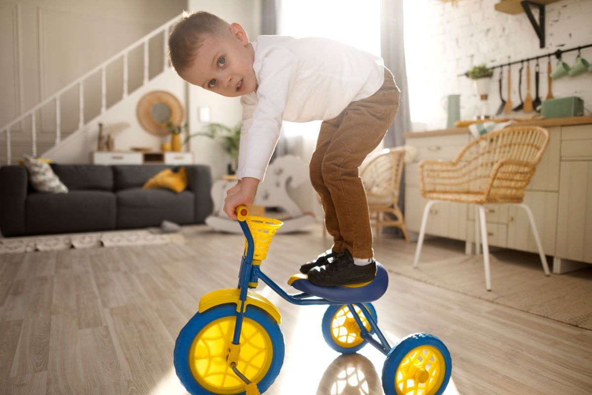 في اليوم العالمي للدراجة الهوائية: فوائدها وأضرارها على الأطفال