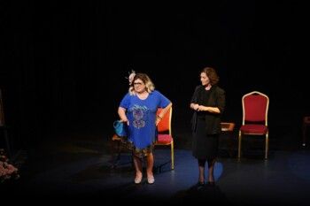 هذه كواليس "ع الأربعين" مع ميراي بانوسيان وجوزيان بولس وشادي الهبر والمسرحية تترشح لـ موركس دور