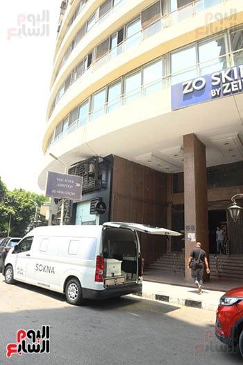 نقل جثمان الراحلة سميحة أيوب استعداد لأداء صلاة الجنازة بعد قليل.. صور