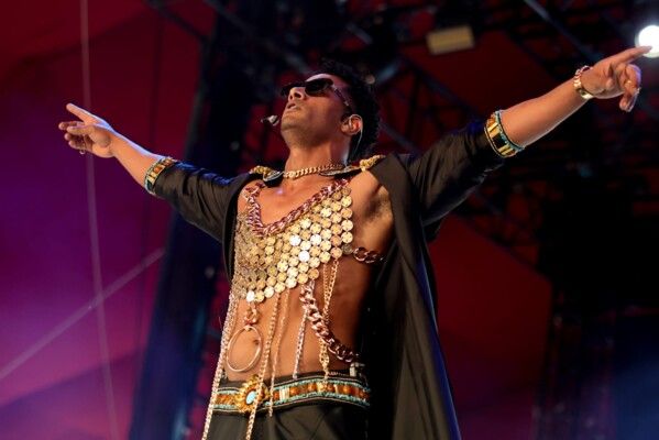 القضاء المصري يصدر حكمه في قضية محمد رمضان بتهمة إهانة العلم