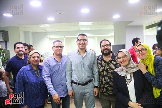 ”الخليج 365” يُكرِّم الصحفيين الحاصلين على الجوائز في احتفالية كبرى