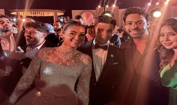 ليلى أحمد زاهر تحتفل بميلاد هشام جمال بطريقة مميزة