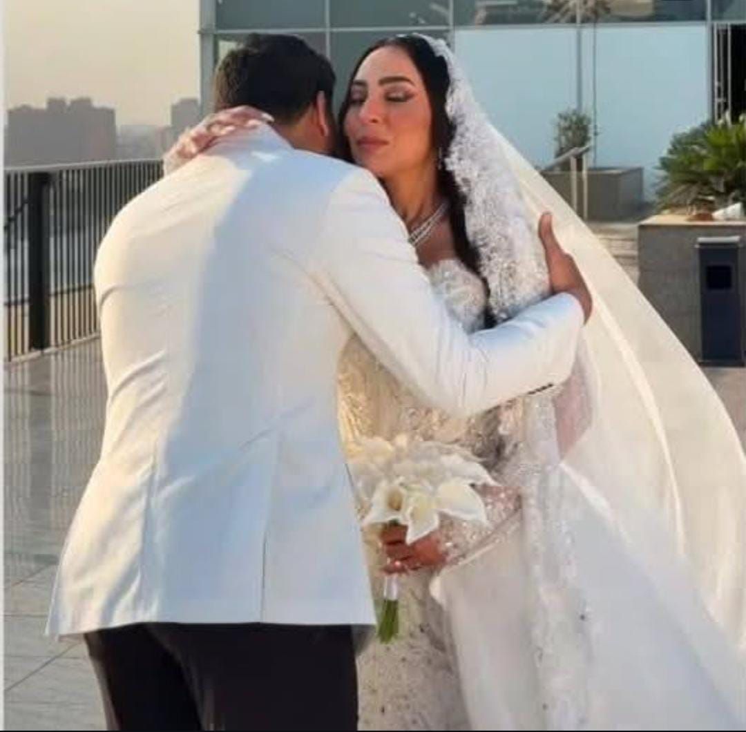 المطرب محمد شاهين يحتفل بزفافه على رشا الظنحاني.. صور