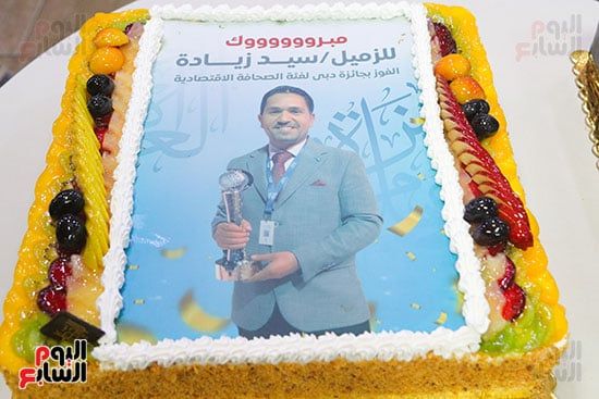 ”الخليج 365” يُكرِّم الصحفيين الحاصلين على الجوائز في احتفالية كبرى