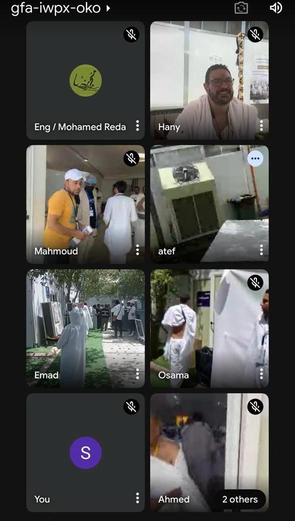 وزير السياحة يزور مخيمات الحجاج المصريين بعرفات للاطمئنان عليهم