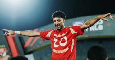 الأهلي يُنهي إجراءات التحاق وسام أبو علي ببعثة الفريق في أمريكا