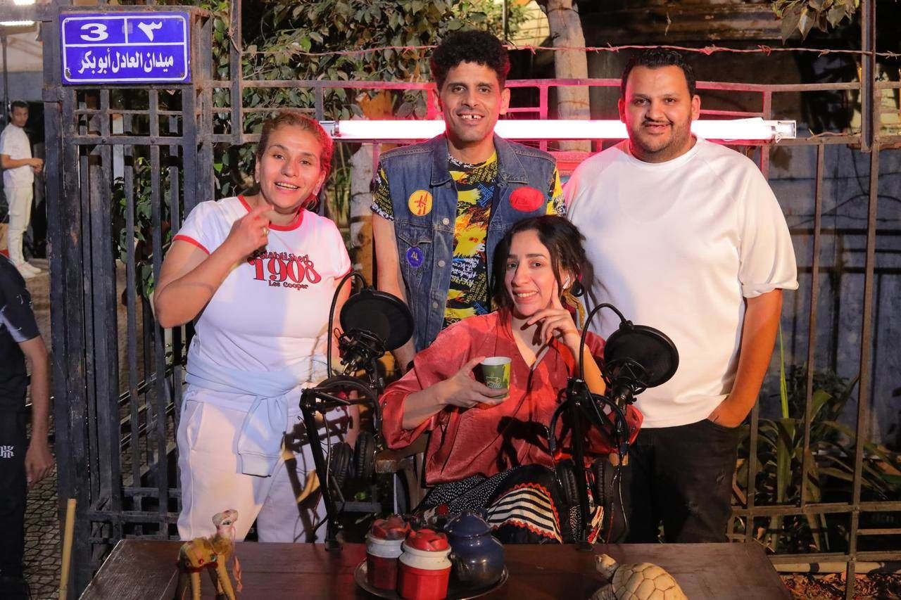 من الكواليس .. الصور الأولى ليسرا من فيلم “الست لما”