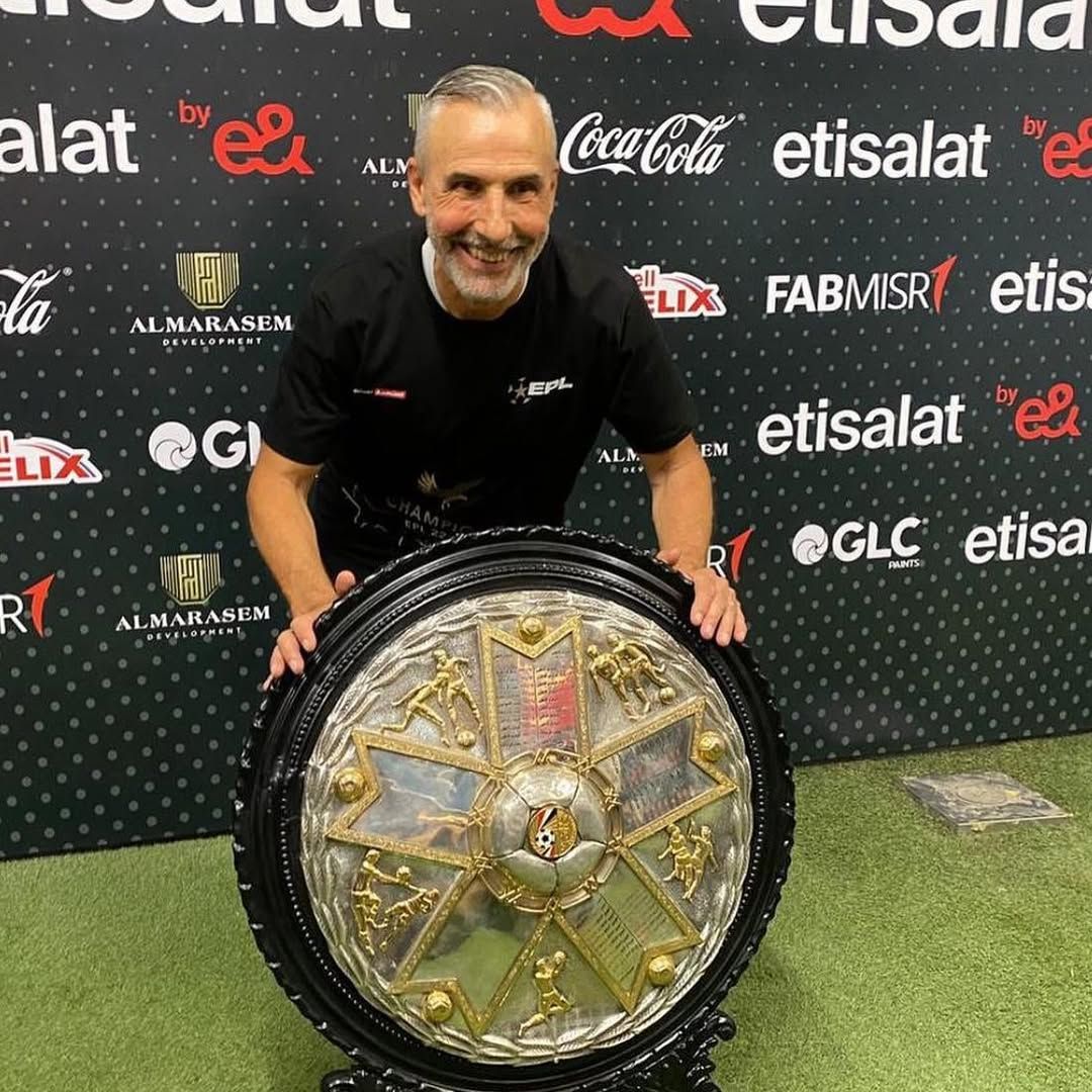 ميشيل يانكون يحتفي بمسيرته مع الأهلي: 6 سنين ميتنسوش و19بطولة