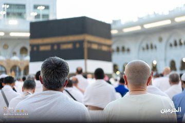 صلاة عيد الأضحى من الحرمين الشريفين.. صور