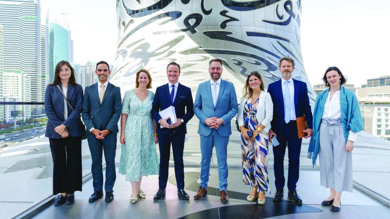 الامارات | وزير خارجية بلجيكا يزور متحف المستقبل