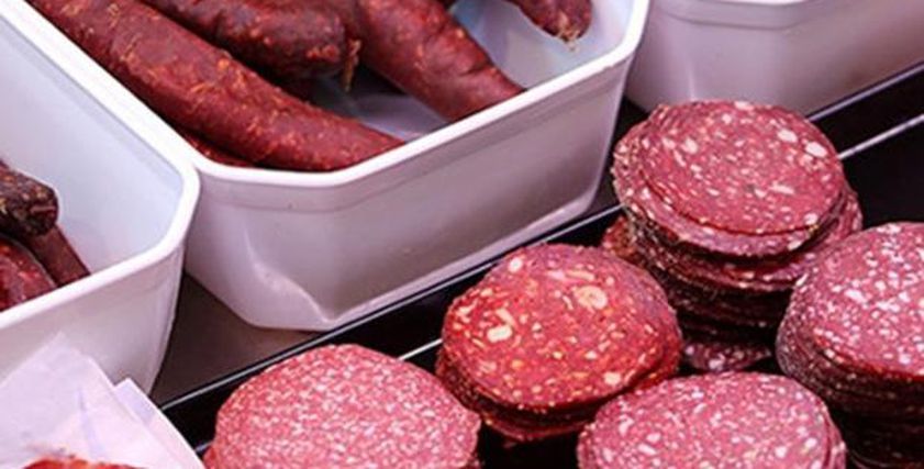 خطأ في تخزين لحوم العيد قد يؤدي إلى تسمم غذائي.. احذري فعله