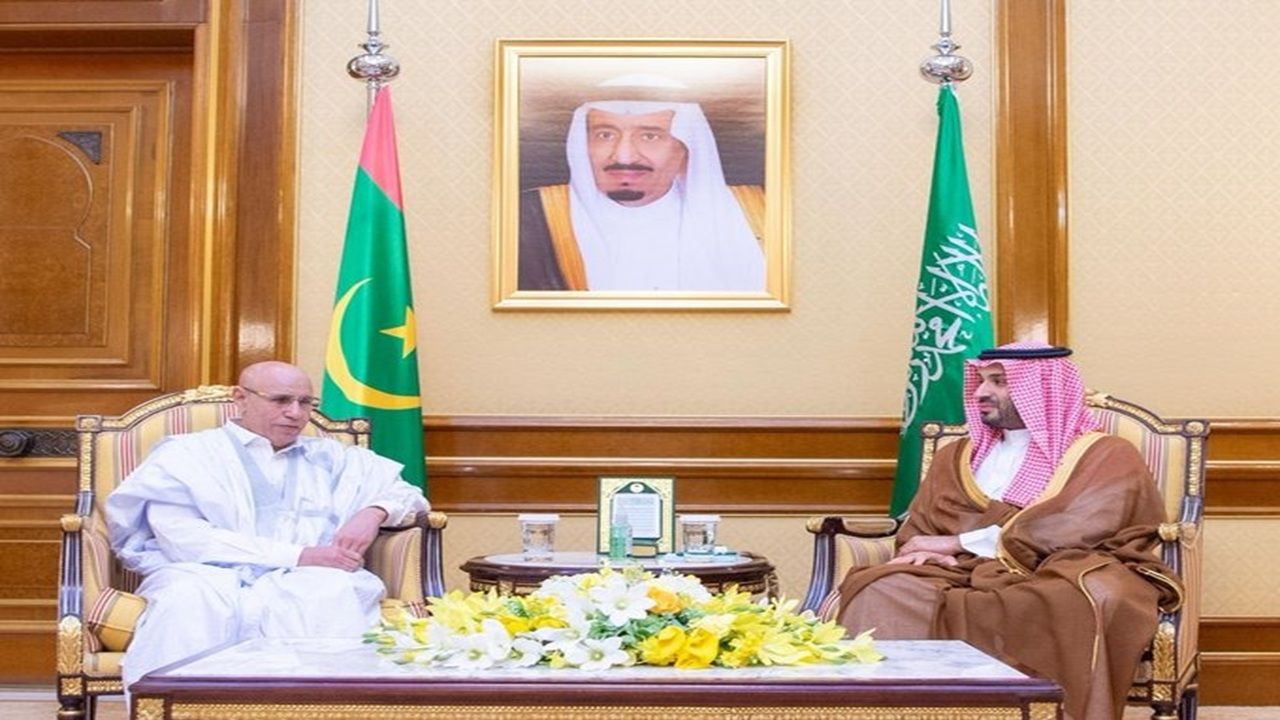 ولي العهد يلتقي الرئيس الموريتاني ويبحث معه العلاقات الثنائية بين البلدين