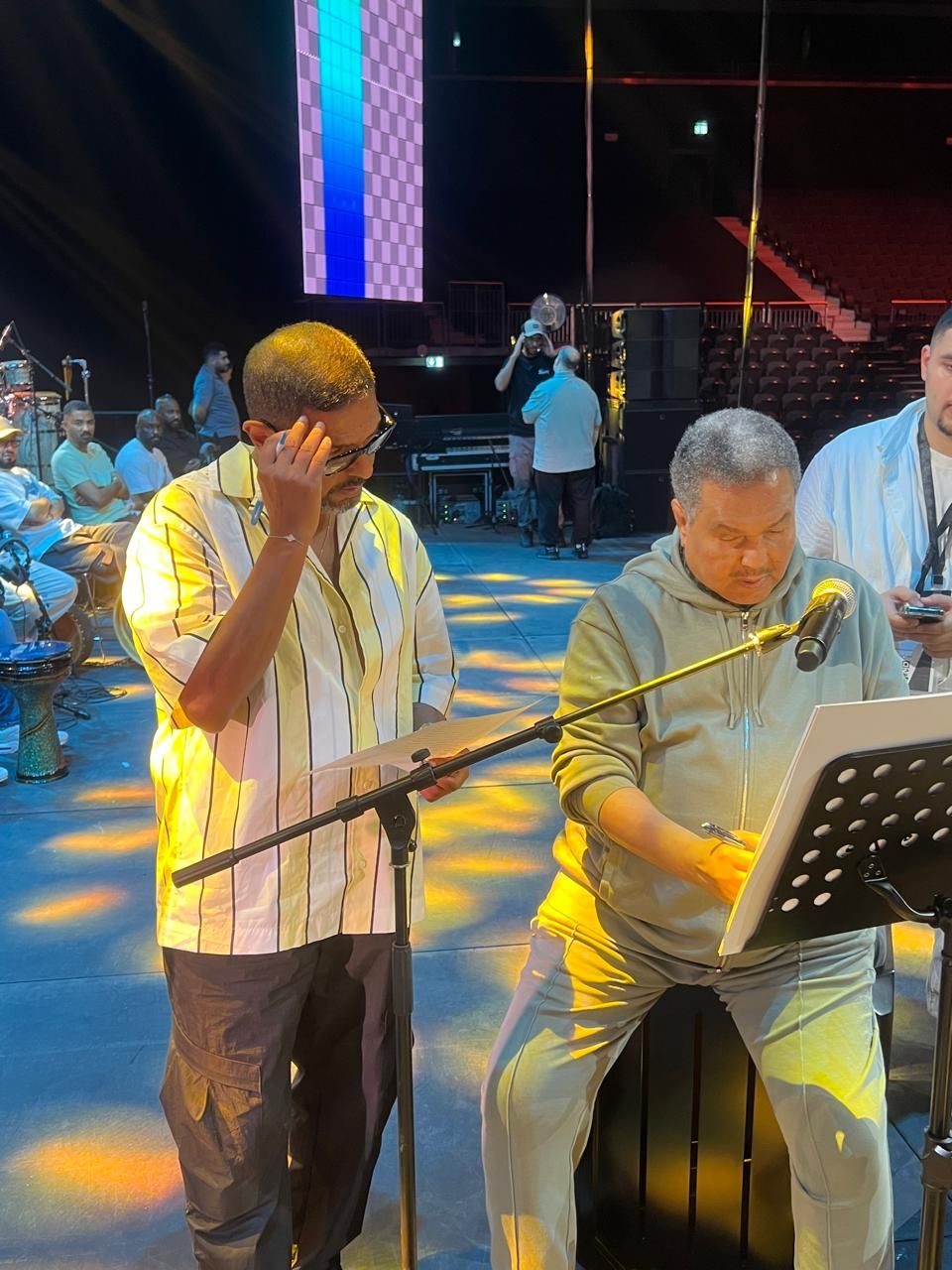 ليلة من الفن الأصيل تجمع بين فنان العرب محمد عبده والمايسترو هانى فرحات (صور)