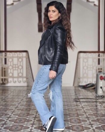 رانيا عيسى تعلّق على تجسيدها دور "عمّة" دانييلا رحمة في "نفس"