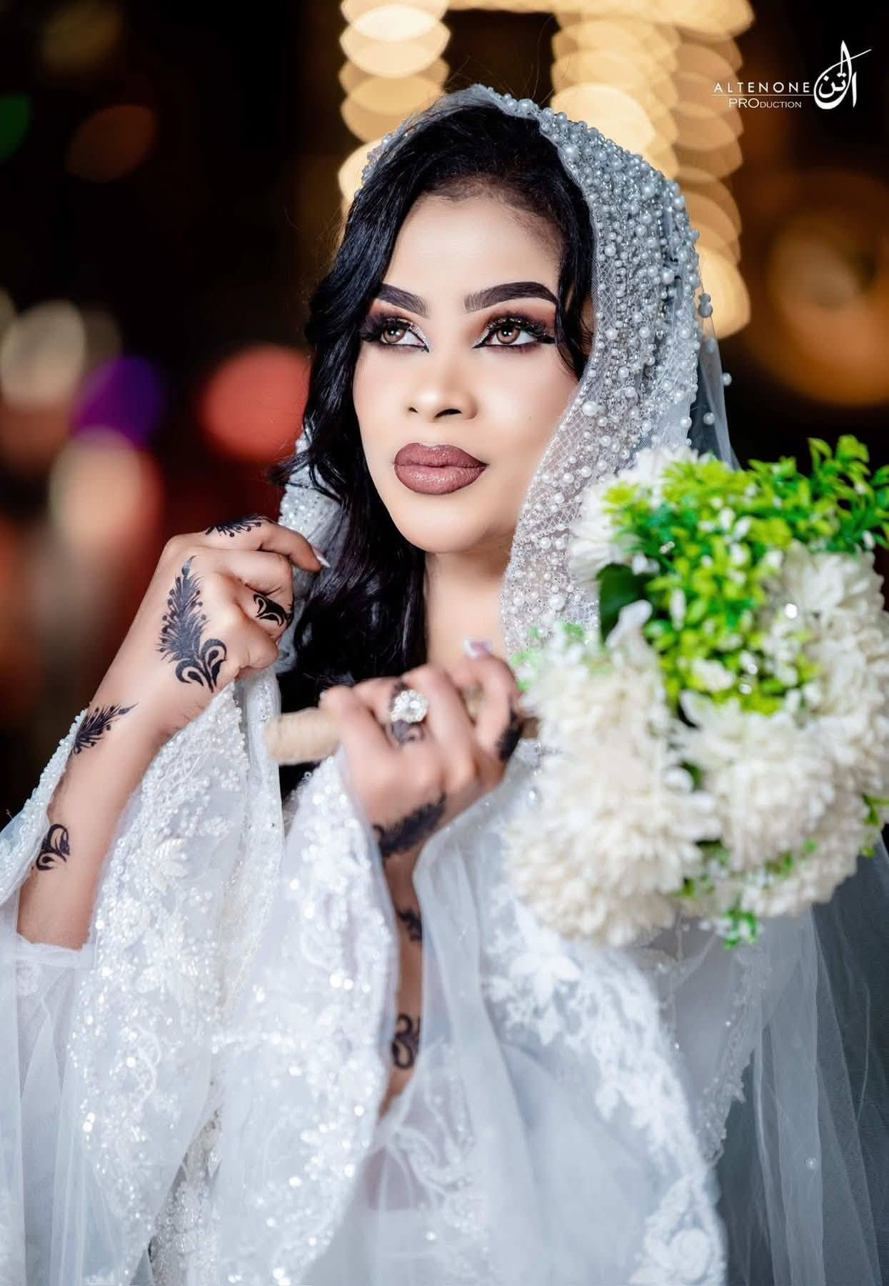 شاهد بالصور.. زواج الفنانة إيلاف عبد العزيز بالقاهرة يتصدر “الترند” على مواقع التواصل الاجتماعي بالسودان