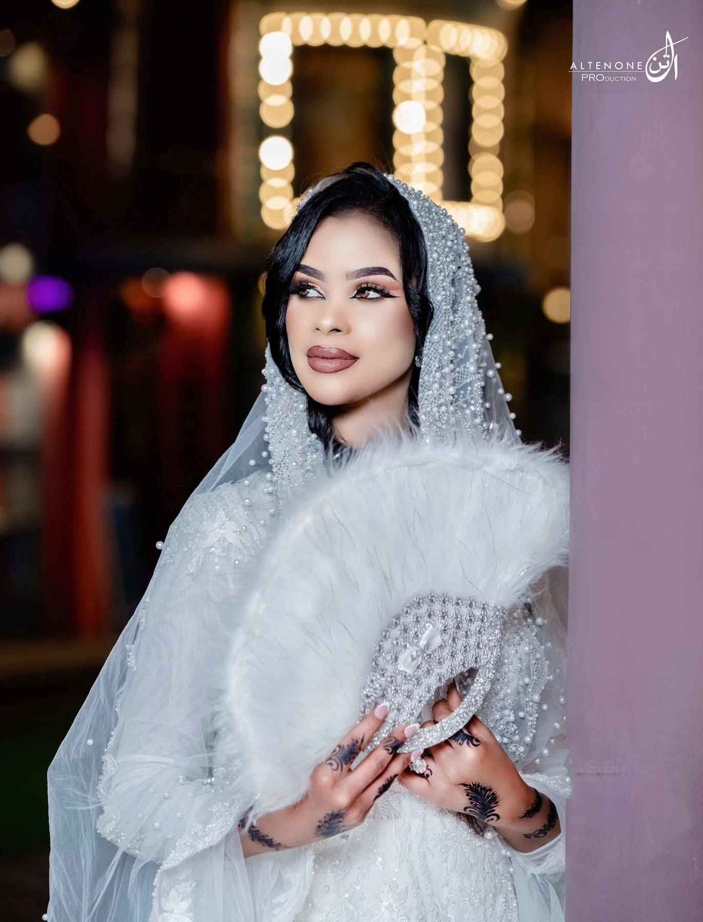 شاهد بالصور.. زواج الفنانة إيلاف عبد العزيز بالقاهرة يتصدر “الترند” على مواقع التواصل الاجتماعي بالسودان