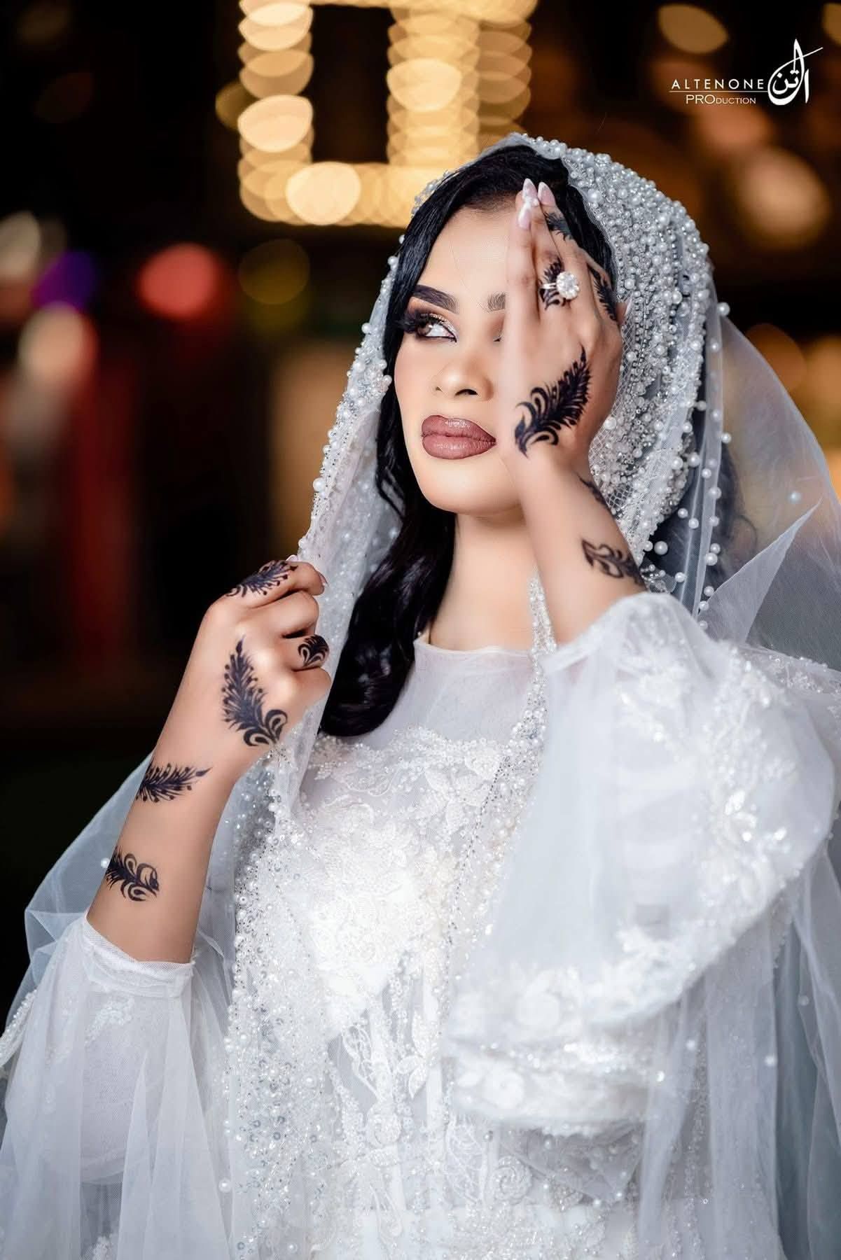 شاهد بالصور.. زواج الفنانة إيلاف عبد العزيز بالقاهرة يتصدر “الترند” على مواقع التواصل الاجتماعي بالسودان