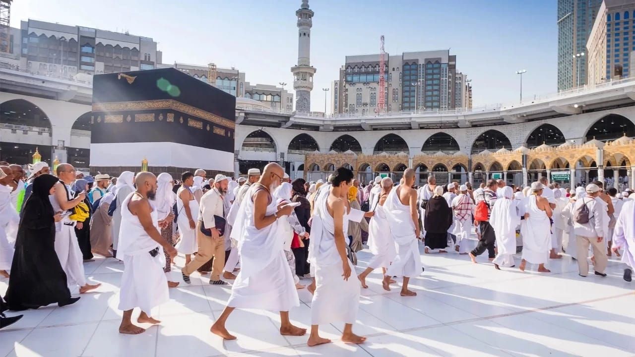 نائب أمير مكة المكرمة يعلن نجاح موسم الحج لهذا العام