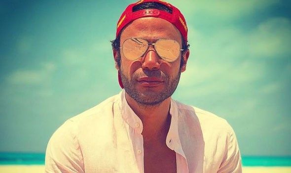 محمد إمام يواجه أزمة جديدة في فيلم "صقر وكناريا"