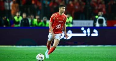 ريبيرو يستقر على ثنائية داري وياسر إبراهيم فى دفاع الأهلى أمام باتشوكا