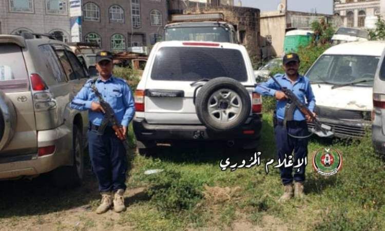 حدثٌ طارئ في ميدان السبعين بالعاصمة صنعاء قبل قليل دفع هذه القوات إلى التحرك العاجل