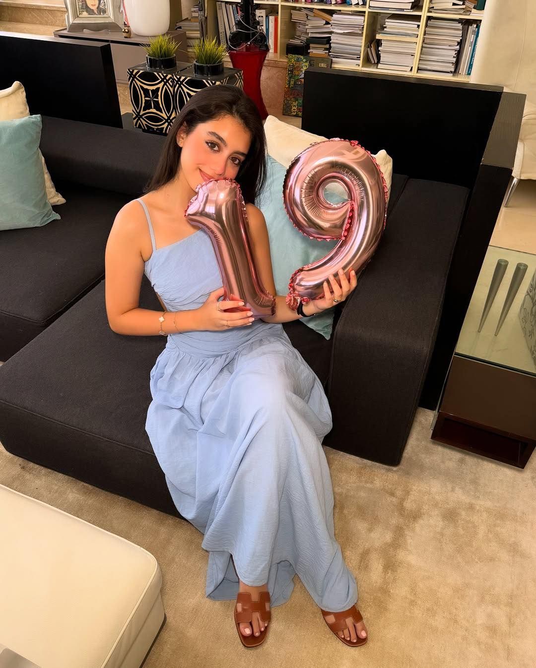 ياسمينا العبد تحتفل بعيد ميلادها الـ19 وتشكر متابعيها