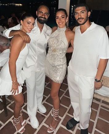 بالصور- أمينة خليل تحتفل بزفافها مجددًا في اليونان… اقرأ التفاصيل