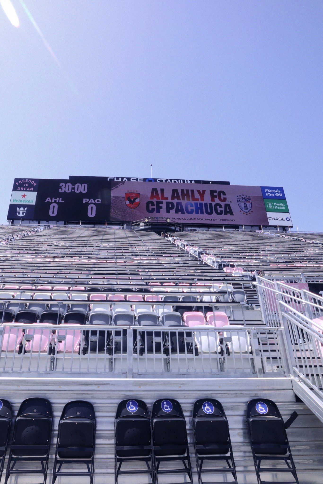 الأهلى ينشر صورا من ملعب chase قبل مباراة باتشوكا استعدادا لكأس العالم للأندية