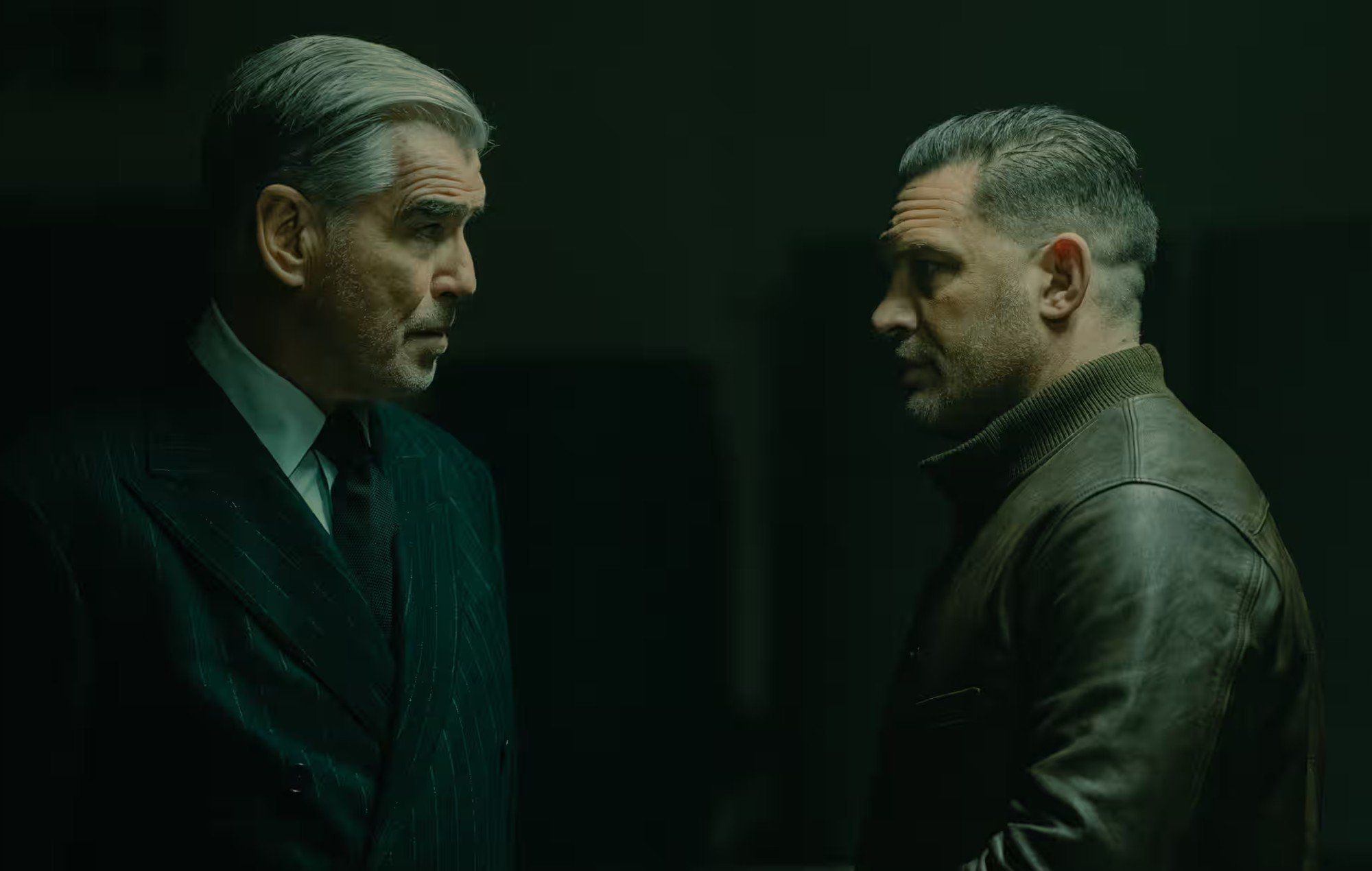 طلب جاى ريتشى من بيرس بروسنان قبل تصوير مسلسل Mobland