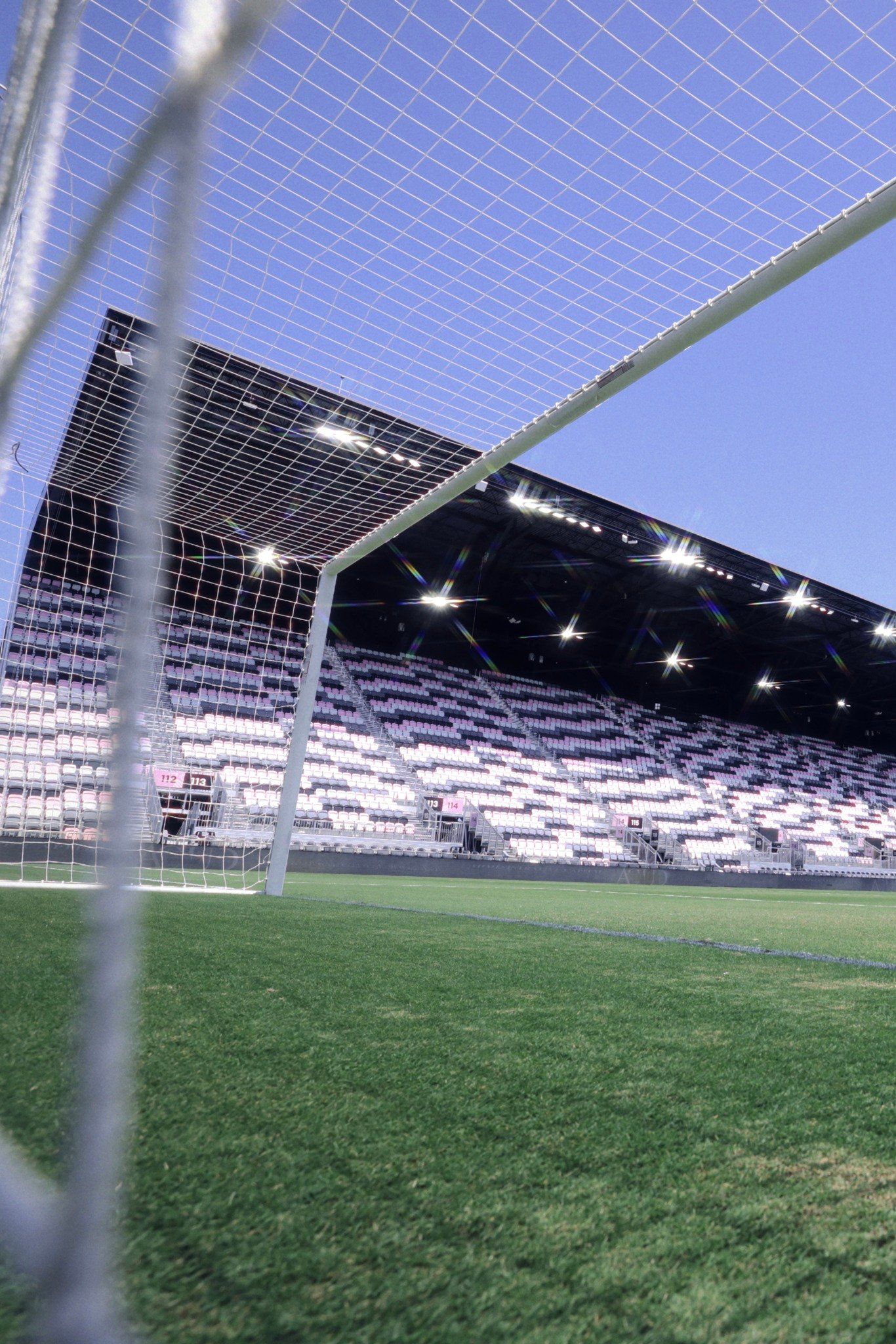 الأهلى ينشر صورا من ملعب chase قبل مباراة باتشوكا استعدادا لكأس العالم للأندية