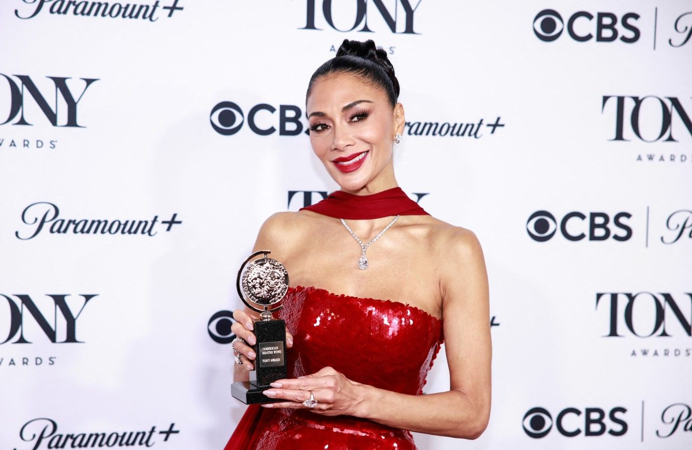 القائمة الكاملة لجوائز توني 2025.. وأبرز النجوم