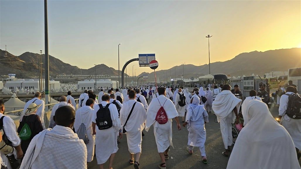 المالكي يهنئ المسعودي بفوز بعثة الحج العراقية بالمركز الأول