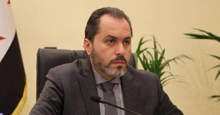 وزير السياحة السوري فرض ضوابط جديدة على اللباس بالشواطئ والمسابح العامة للنساء والرجال